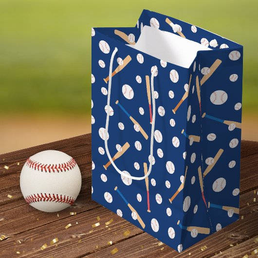 Baseball en Bat Sports Pattern Birthday Medium Cadeauzakje