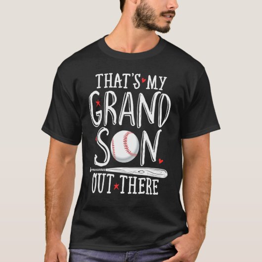 baseball grandma that's my grandson out there foot t-shirt (Voorkant)