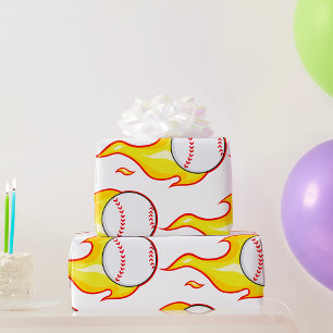 Baseball in brand cadeaupapier