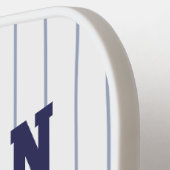 Baseball Jersey met aangepaste naam en nummer Pickleball Paddle (Links Detail)