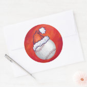 Baseball met Santa Hat op rood Ronde Sticker (Envelop)
