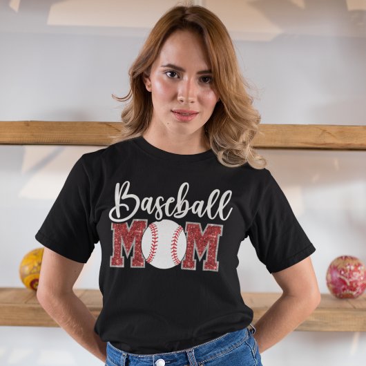 Baseball Mom cute bright red text T-shirt