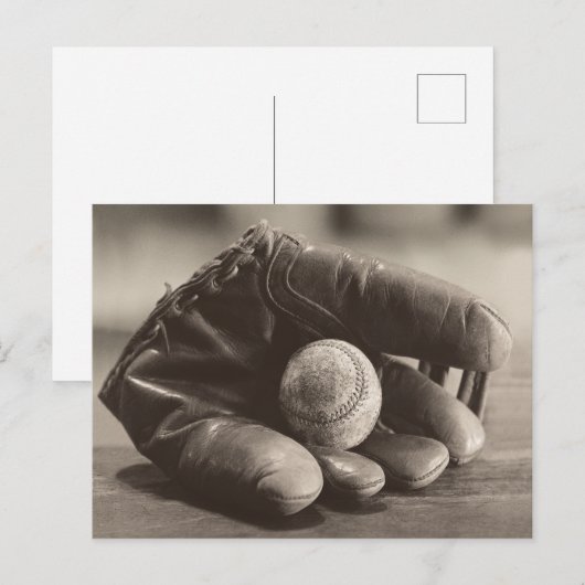 Baseball Nostalgia - Mitt en Baseball Briefkaart (Voorkant / Achterkant)