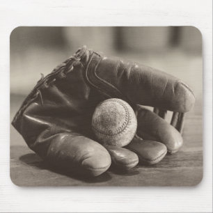 Baseball Nostalgia - Mitt en Baseball Muismat