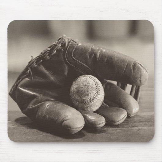 Baseball Nostalgia - Mitt en Baseball Muismat (Voorkant)