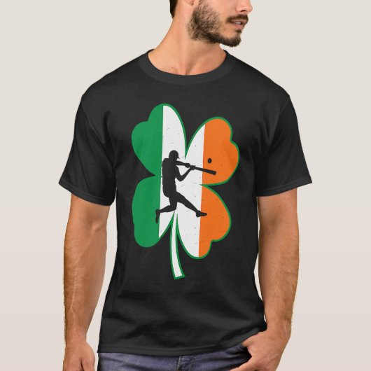 Baseball Player Lucky Shamrock Ireland Flag St Pat T-shirt (Voorkant)