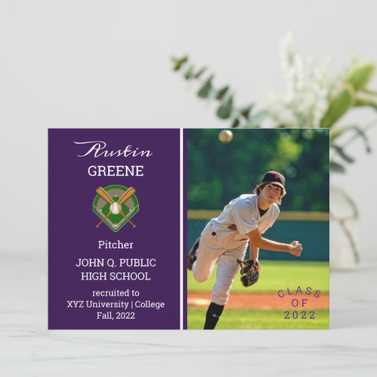 Baseball Player Photo Paars Afstuderen Uitnodiging (Staand voorkant)