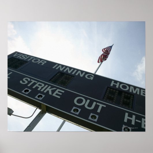 Baseball-scorebord met Amerikaanse vlag Poster (Voorkant)