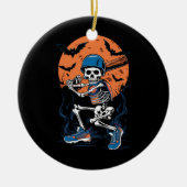 Baseball Skeleton Halloween Baseball Halloween Keramisch Ornament (Voorkant)