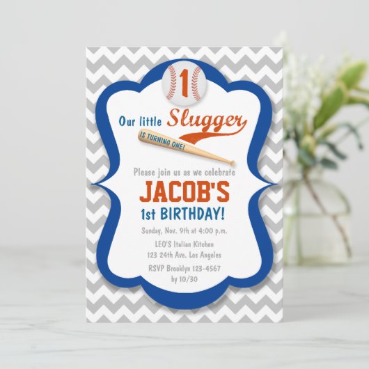 Baseball Slugger Birthday Boy Uitnodiging (Staand voorkant)