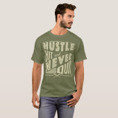 Baseball Softball Hustle Hit & Nooit stoppen T-shirt (Voorkant volledig)