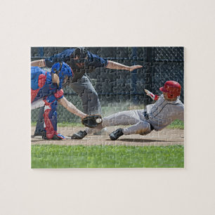 Baseball-speler die in bord glijdt legpuzzel