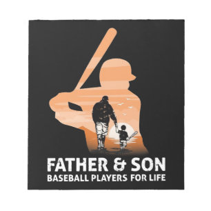 Baseball-spelers voor de vader en de zoon notitieblok