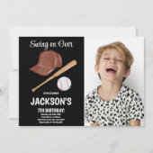 Baseballs verjaardagsuitnodiging met zwart kaart (Voorkant)