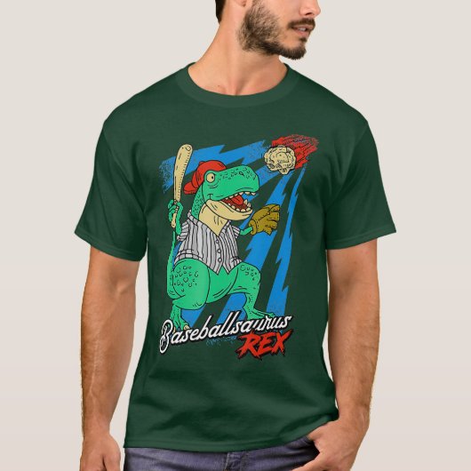 Baseballsaurus T-Rex Dinosaur die honkbal speelt T-shirt (Voorkant)