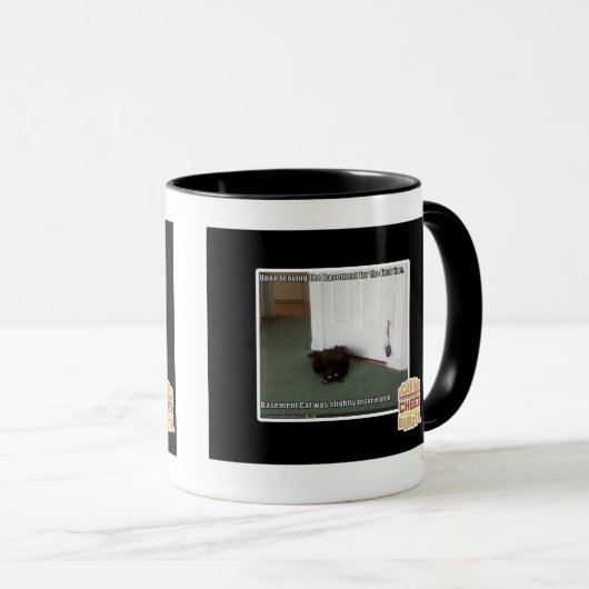 Basement Cat, enigszins gedesoriënteerd Mok (Voorkant rechts)
