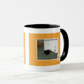 Basement Cat, enigszins gedesoriënteerd Mok (Voorkant rechts)