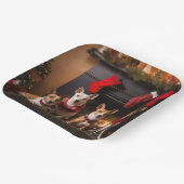 Basenji bij de open haard Kerstmis Papieren Bordje (Gebogen)