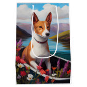 Basenji Dog op een peddel: Een Schilderachtig avon Medium Cadeauzakje (Achterkant)