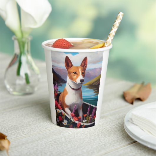 Basenji Dog op een peddel: Een Schilderachtig avon Papieren Bekers (Insitu)