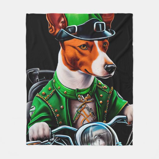 Basenji-hond rijdt op fiets St. Patrick's Day Fleece Deken (Voorkant)