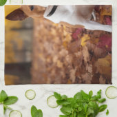 Basenji in Herfst laat Herfst inspireren Theedoek (Gevouwen)