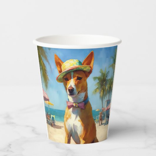 Basenji op het strand, zomercadeau voor hondenlief papieren bekers (Voorkant)