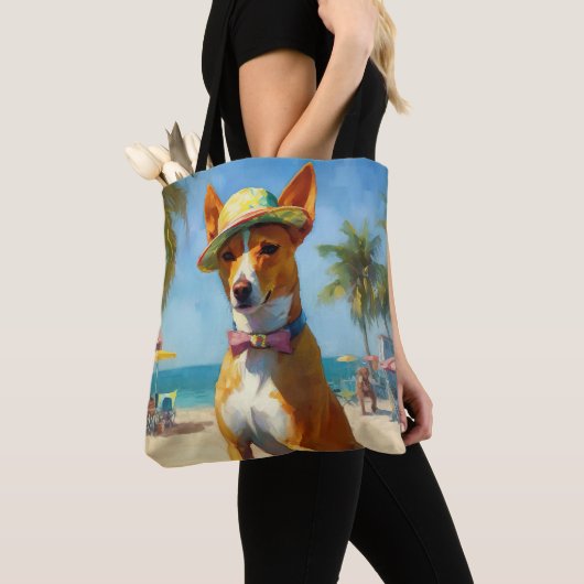 Basenji op het strand, zomercadeau voor hondenlief tote bag (Dichtbij)