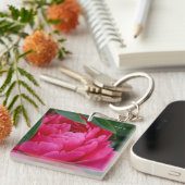 Bashful Pink Peony Sleutelhanger (Voorkant Rechts)