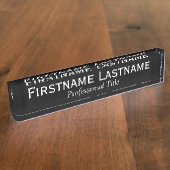 Basic Black met witte naam en professionele titel Naambordje (Zijkant)