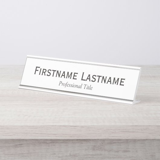 Basic Black White Name en Professional Title Bureau Naambordje (Voorkant)