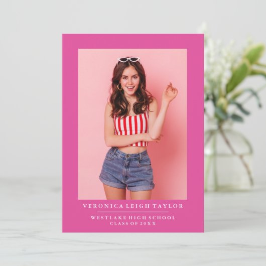 BASIC MINIMALISTISCHE FOTO AFSTUDEREN AANKONDIGING (Staand voorkant)