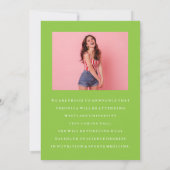 BASIC MINIMALISTISCHE FOTO AFSTUDEREN AANKONDIGING (Achterkant)