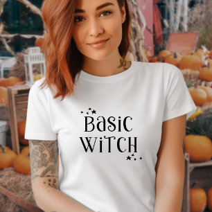 Basic Witch, zwart-wit typografie citaat T-shirt