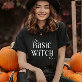 Basic Witch, zwart-wit typografie T-shirt