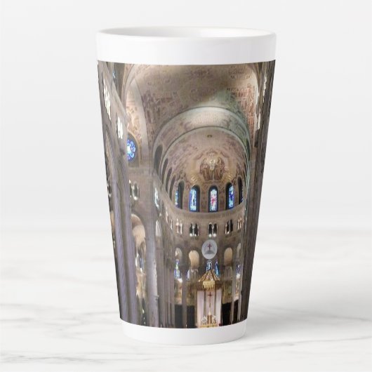 Basilica van Sainte Anne de Beaupre, Quebec, Canad Latte Mok (Voorkant)