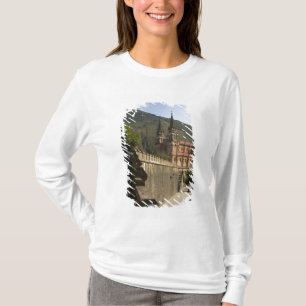Basiliek van Covadonga, noordwest Spanje. T-shirt