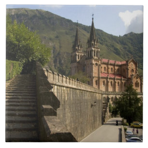 Basiliek van Covadonga, noordwest Spanje. Tegeltje