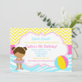 Basis van de Afrikaanse American Girl Pool Party Kaart (Staand voorkant)