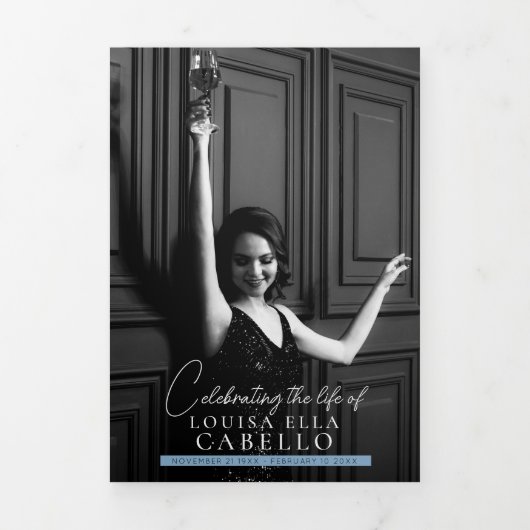 Basisherdenkingsprogramma simpele foto's drieluik uitnodiging (Cover)