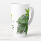 Baskarief Palmbladeren Groene Monogram Latte Mok (Rechterhoek)