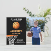 Basket Foto Basketbal Bal Verjaardag Uitnodigingen (Staand voorkant)