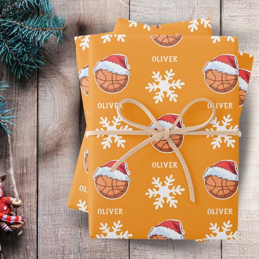 Basketbal Bal met Rode Santa Hoed Sneeuwvlok Naam Inpakpapier Vel