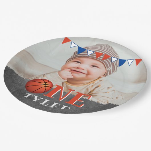 Basketbal Ball ONE Chalkboard Foto 1e Verjaardag Papieren Bordje (Gekanteld)