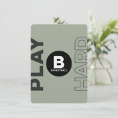 Basketbal Bar Bat Mitswa Klassieke Uitnodigingen (Staand voorkant)