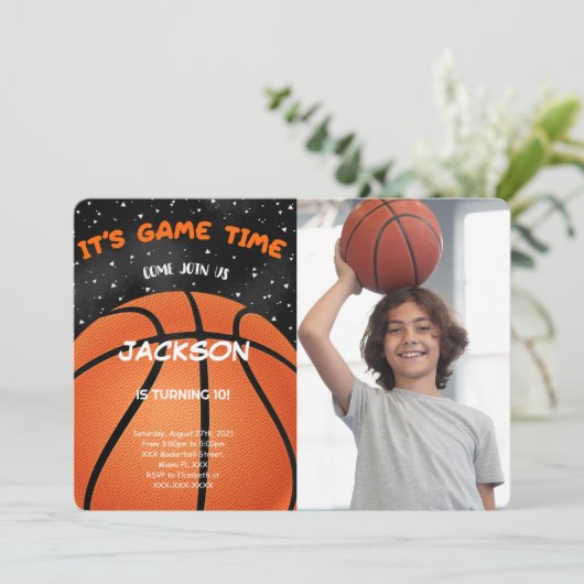 Basketbal foto uitnodiging (Staand voorkant)