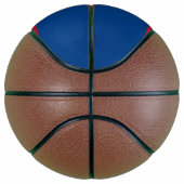 Basketbal in ware grootte met vlag van Belize (Rechts)