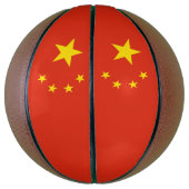 Basketbal in ware grootte met vlag van China (Verticaal)