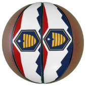 Basketbal in ware grootte met vlag van Utah, VS (Verticaal)