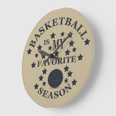 Basketbal is mijn favoriete seizoen met blauwe bal grote klok (Hoek)